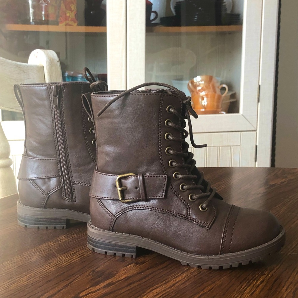 Girl’s Rampage boots, brown sz 13 NWOT! Adorable!